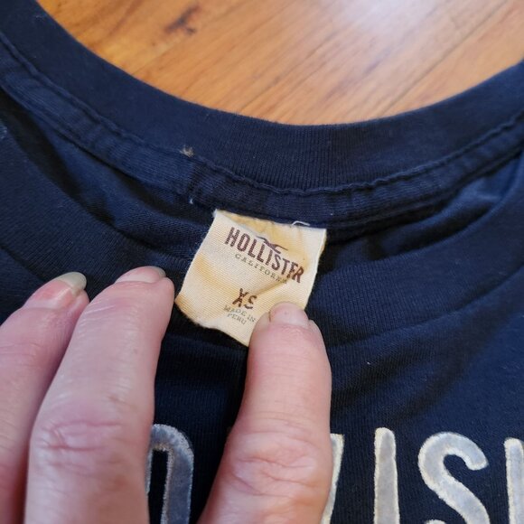 Hollister Surf Division Navy Babydoll Tee Y2K 2000s So. Cal Raised Logo Yellow L - Picture 2 of 6